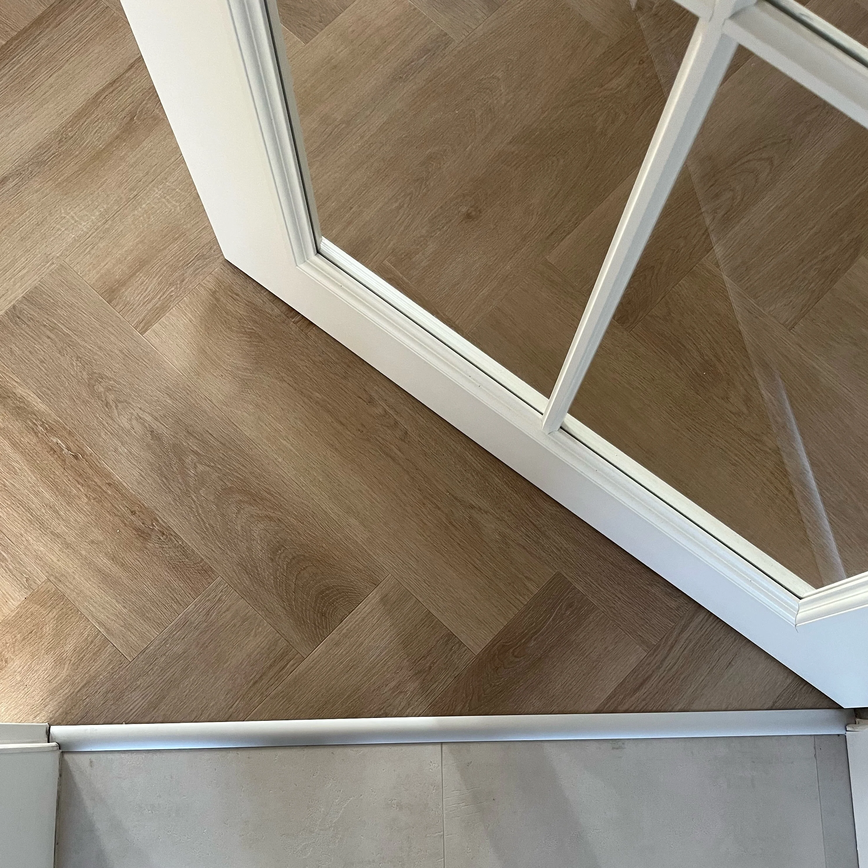 »Eiche Oleander« Klick-Vinylboden Fischgrät - Image 7