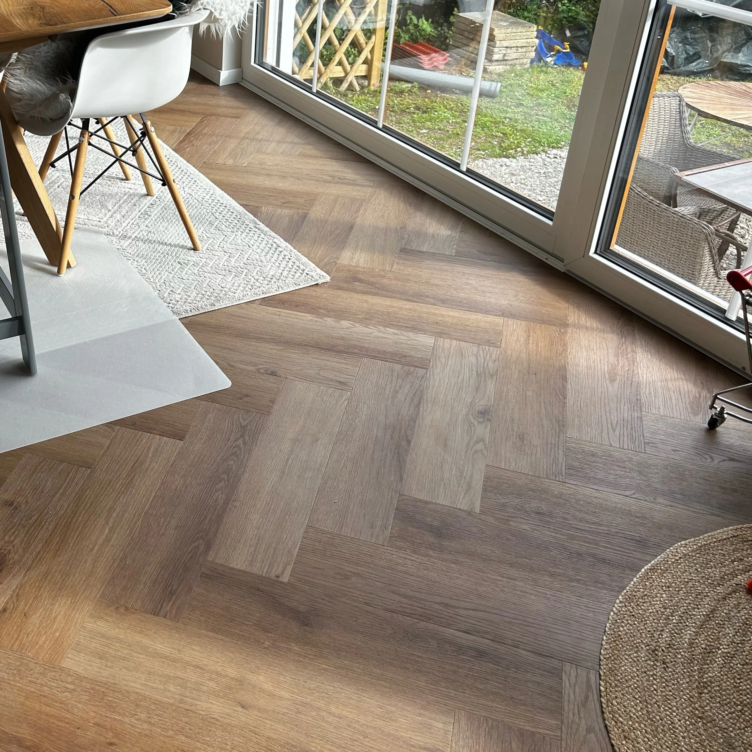 »Eiche Begonia« Fischgrät Klebevinyl - Image 7