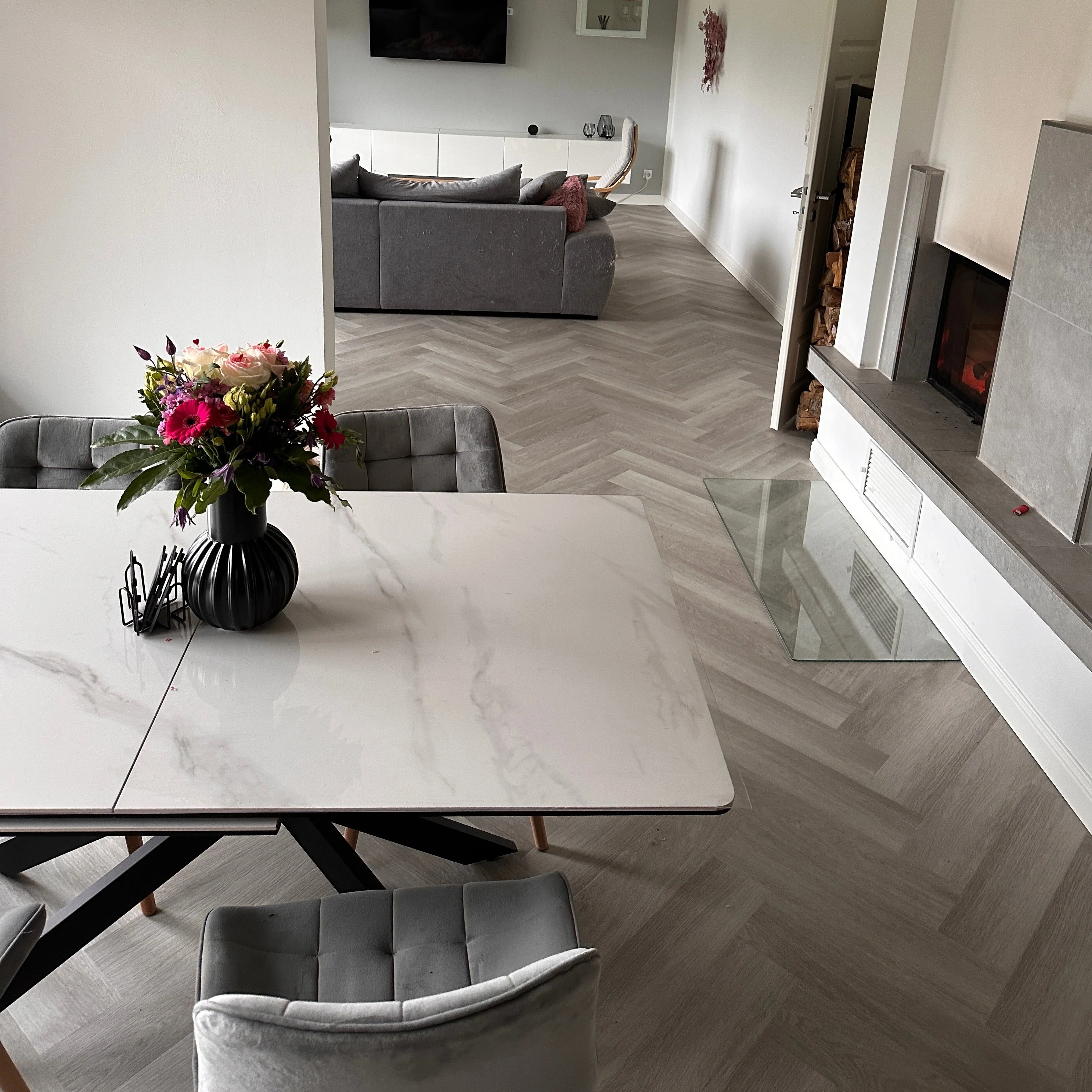 »Eiche Sago« Fischgrät Klebevinyl - Image 3