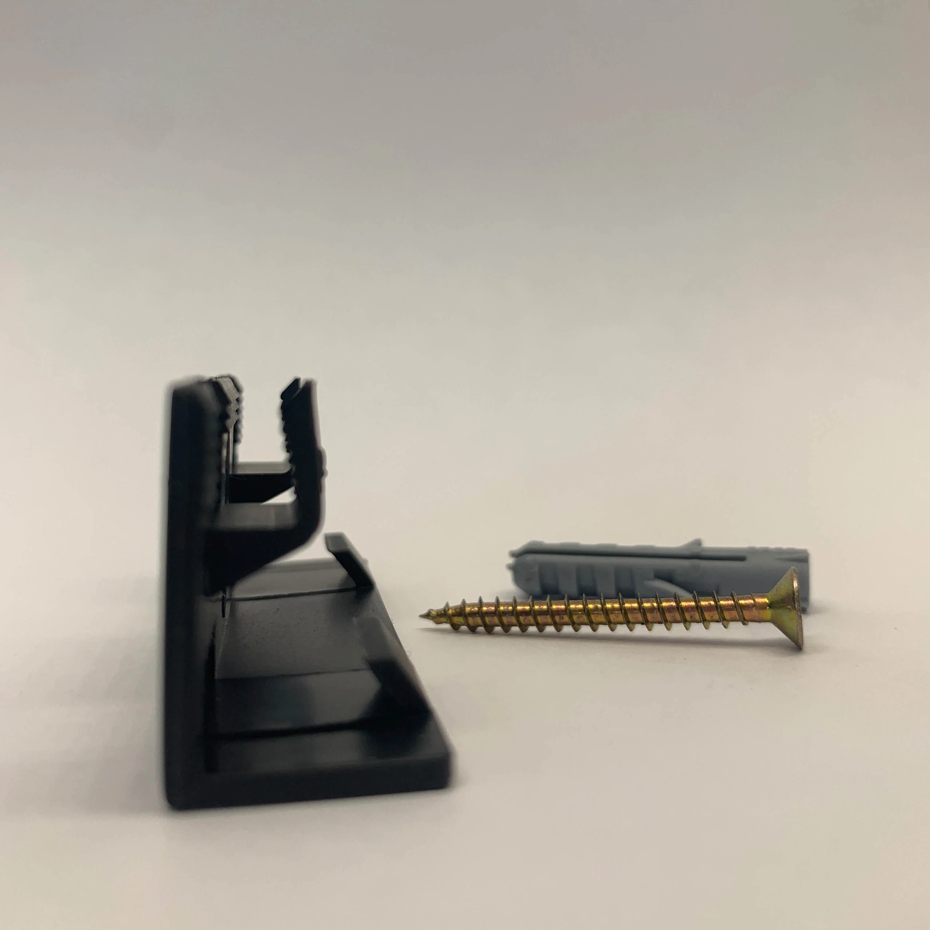 Montageclips für farblich passende Sockelleiste (30 Stück) - Image 3